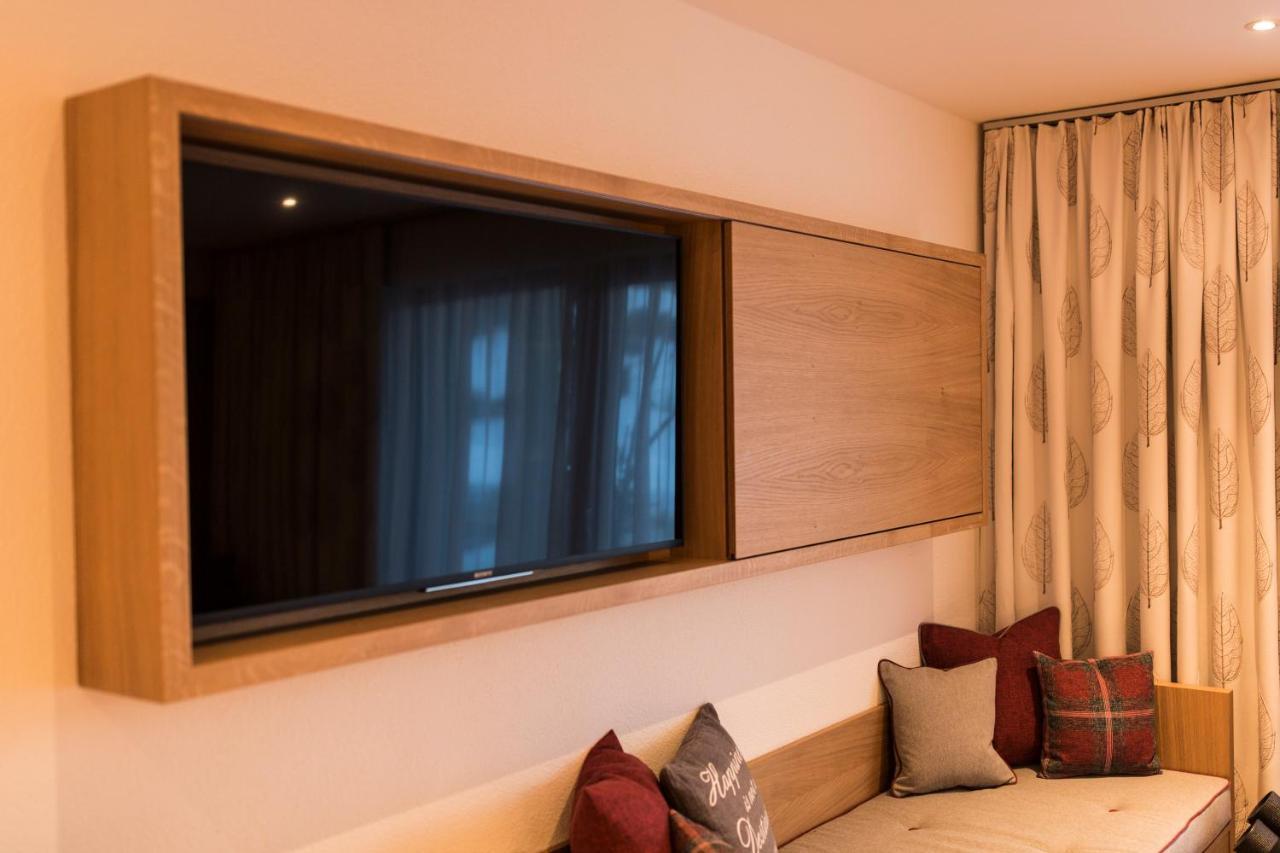 Slow Living Suite - Ferienwohnung Mit Privater Sauna & Garten ฟิสส์ ภายนอก รูปภาพ