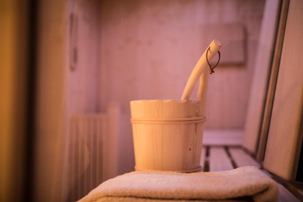 Slow Living Suite - Ferienwohnung Mit Privater Sauna & Garten ฟิสส์ ภายนอก รูปภาพ
