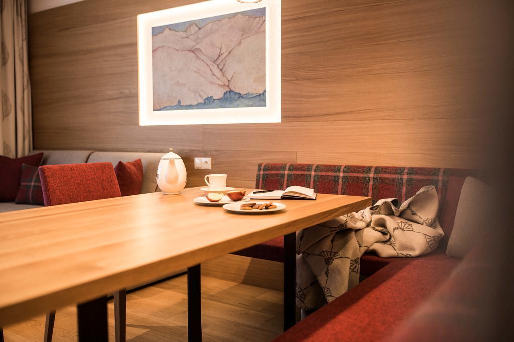 Slow Living Suite - Ferienwohnung Mit Privater Sauna & Garten ฟิสส์ ภายนอก รูปภาพ