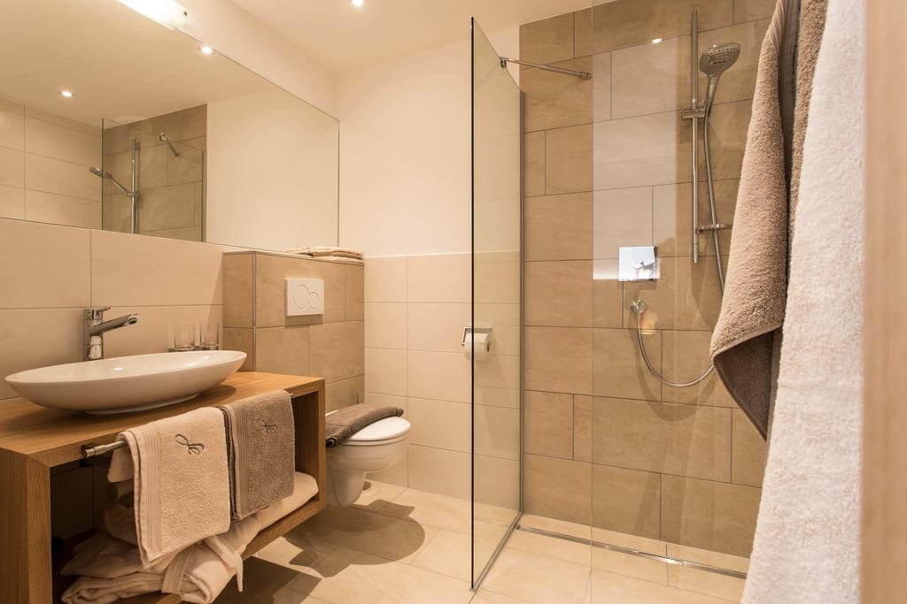 Slow Living Suite - Ferienwohnung Mit Privater Sauna & Garten ฟิสส์ ภายนอก รูปภาพ