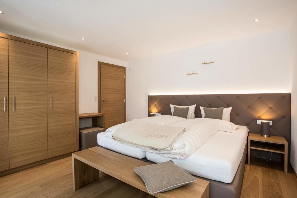 Slow Living Suite - Ferienwohnung Mit Privater Sauna & Garten ฟิสส์ ภายนอก รูปภาพ