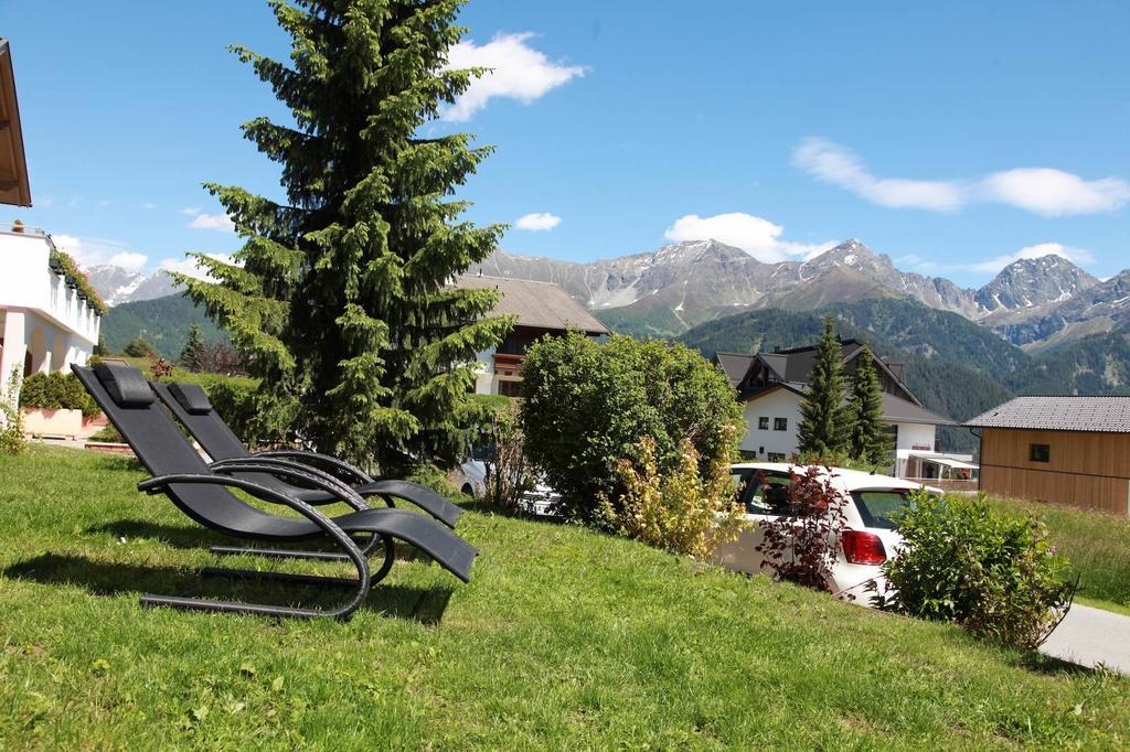 Slow Living Suite - Ferienwohnung Mit Privater Sauna & Garten ฟิสส์ ภายนอก รูปภาพ